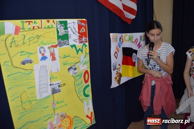 Zdjęcie w galerii na portalu naszraciborz.pl: Uczniowie Szkoły Podstawowej nr 4 śpiewają po chińsku i po czesku  wiadomości z regionu