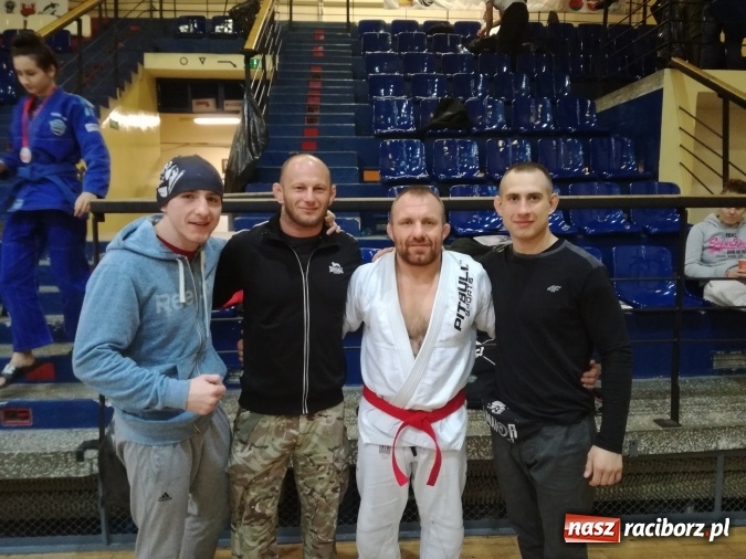 Zdjęcie w galerii na portalu naszraciborz.pl: Trzy medale Łamatorów na Mistrzostwach Polski Ju-jitsu Newaza  wiadomości z regionu
