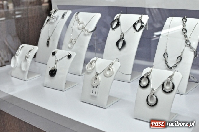 Zdjęcie w galerii na portalu naszraciborz.pl: Jubiler Pośpiech - idealny prezent na Gwiazdkę wiadomości z regionu