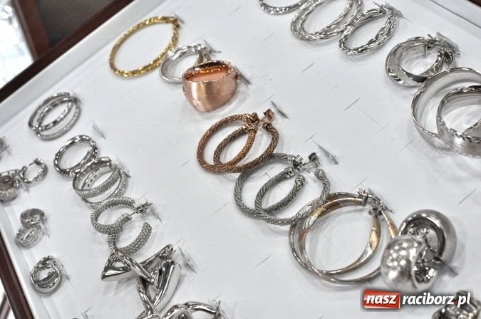 Zdjęcie w galerii na portalu naszraciborz.pl: Jubiler Pośpiech - idealny prezent na Gwiazdkę wiadomości z regionu