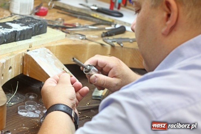 Zdjęcie w galerii na portalu naszraciborz.pl: Jubiler Pośpiech - idealny prezent na Gwiazdkę wiadomości z regionu