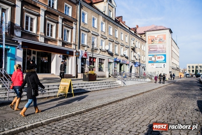 Zdjęcie w galerii na portalu naszraciborz.pl: Nest Bank w Raciborzu! Solidne wsparcie rodzinnych finansów w Nest Banku wiadomości z regionu