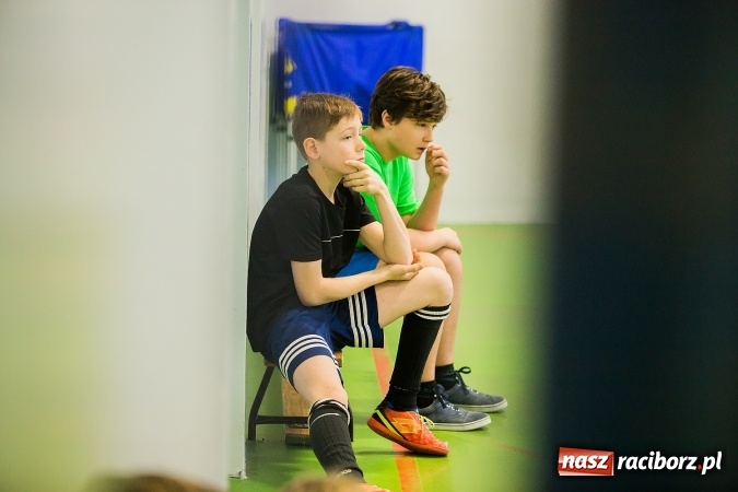 Zdjęcie w galerii na portalu naszraciborz.pl: Turniej Dwójek Siatkarskich Dziewcząt i Chłopców klas VI wiadomości z regionu