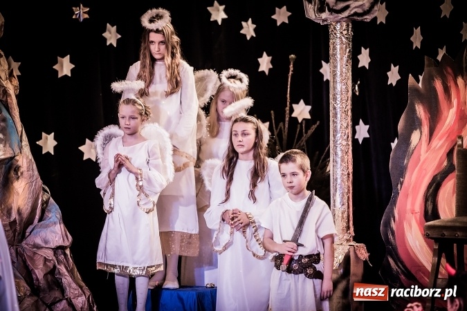Zdjęcie w galerii na portalu naszraciborz.pl: Gdzie jest nasze Betlejem, czyli jasełka w SP 13 wiadomości z regionu