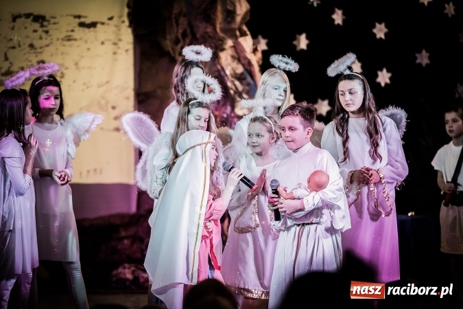 Zdjęcie w galerii na portalu naszraciborz.pl: Gdzie jest nasze Betlejem, czyli jasełka w SP 13 wiadomości z regionu