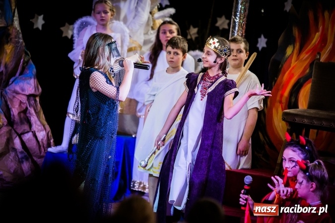 Zdjęcie w galerii na portalu naszraciborz.pl: Gdzie jest nasze Betlejem, czyli jasełka w SP 13 wiadomości z regionu