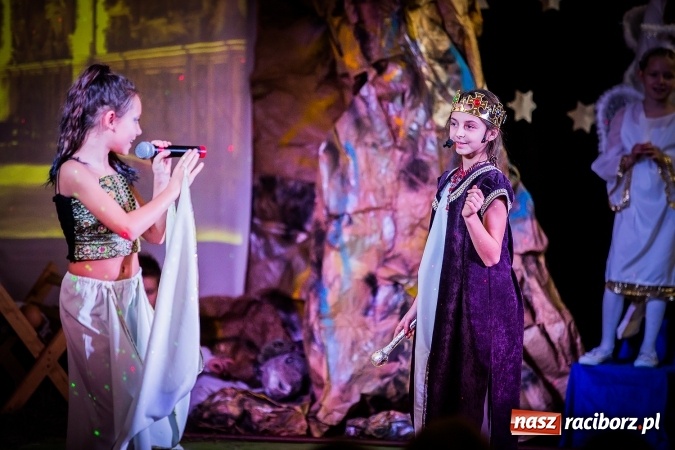 Zdjęcie w galerii na portalu naszraciborz.pl: Gdzie jest nasze Betlejem, czyli jasełka w SP 13 wiadomości z regionu