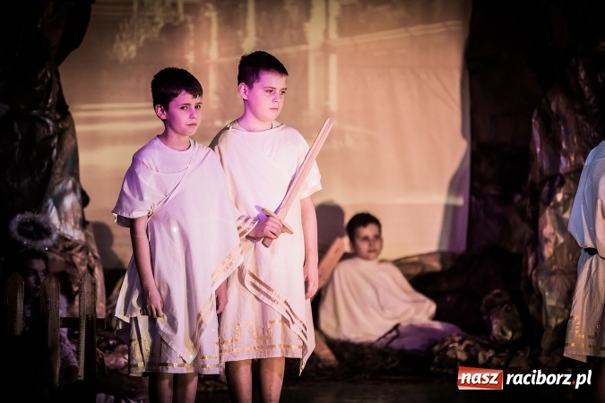 Zdjęcie w galerii na portalu naszraciborz.pl: Gdzie jest nasze Betlejem, czyli jasełka w SP 13 wiadomości z regionu