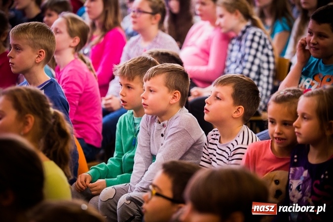 Zdjęcie w galerii na portalu naszraciborz.pl: Gdzie jest nasze Betlejem, czyli jasełka w SP 13 wiadomości z regionu