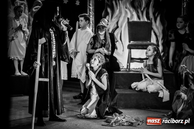 Zdjęcie w galerii na portalu naszraciborz.pl: Gdzie jest nasze Betlejem, czyli jasełka w SP 13 wiadomości z regionu