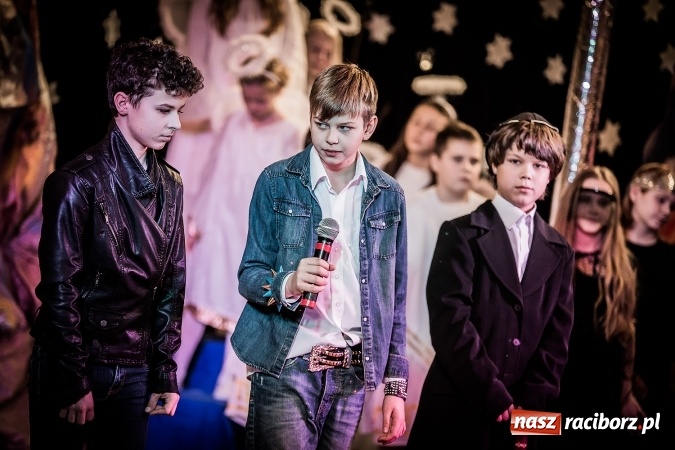 Zdjęcie w galerii na portalu naszraciborz.pl: Gdzie jest nasze Betlejem, czyli jasełka w SP 13 wiadomości z regionu