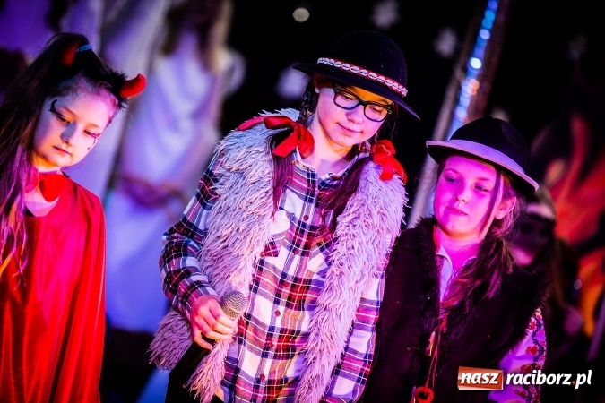 Zdjęcie w galerii na portalu naszraciborz.pl: Gdzie jest nasze Betlejem, czyli jasełka w SP 13 wiadomości z regionu