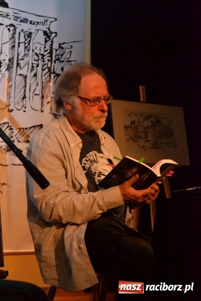 Zdjęcie w galerii na portalu naszraciborz.pl: Książęta smaku - wieczór promocyjny książki Marka Rapnickiego w Strzesze wiadomości z regionu