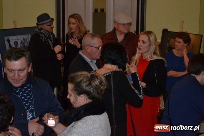 Zdjęcie w galerii na portalu naszraciborz.pl: Książęta smaku - wieczór promocyjny książki Marka Rapnickiego w Strzesze wiadomości z regionu