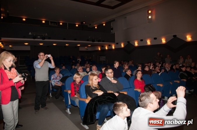 Zdjęcie w galerii na portalu naszraciborz.pl: Przedszkolaki ze Stokrotki z jasełkami na deskach Strzechy  wiadomości z regionu