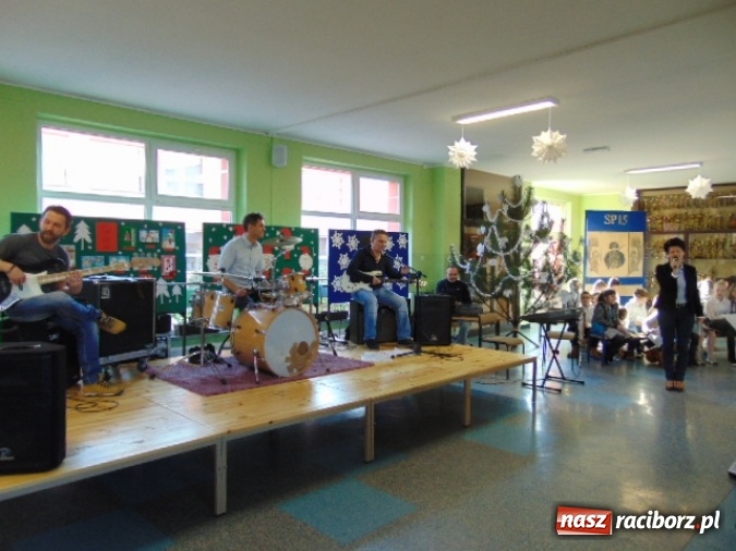 Zdjęcie w galerii na portalu naszraciborz.pl: Dzień otwarty w SP 15 wiadomości z regionu