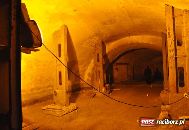 Zdjęcie w galerii na portalu naszraciborz.pl: Starosta namawia komitet do hojności wiadomości z regionu