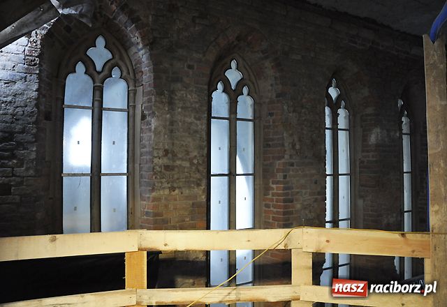 Zdjęcie w galerii na portalu naszraciborz.pl: Starosta namawia komitet do hojności wiadomości z regionu