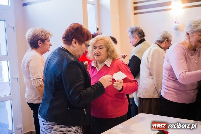 Zdjęcie w galerii na portalu naszraciborz.pl: Wigilia seniorów w klubie przy Staszica wiadomości z regionu