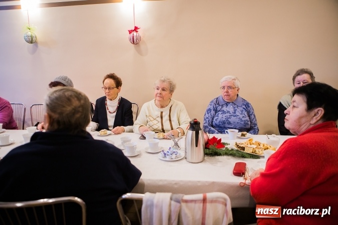 Zdjęcie w galerii na portalu naszraciborz.pl: Wigilia seniorów w klubie przy Staszica wiadomości z regionu
