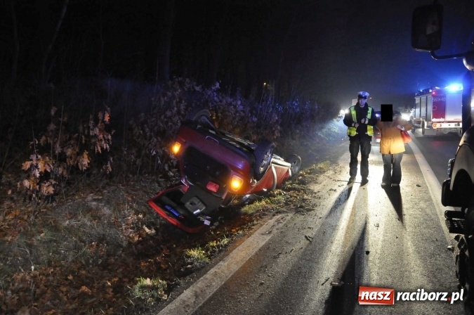 Zdjęcie w galerii na portalu naszraciborz.pl: Znalazł się kierowca mini coopera. Mężczyzna sam zgłosił się na komendę wiadomości z regionu