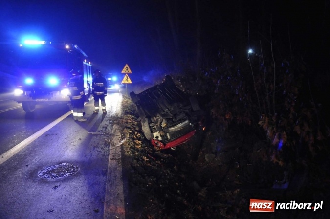 Zdjęcie w galerii na portalu naszraciborz.pl: Znalazł się kierowca mini coopera. Mężczyzna sam zgłosił się na komendę wiadomości z regionu