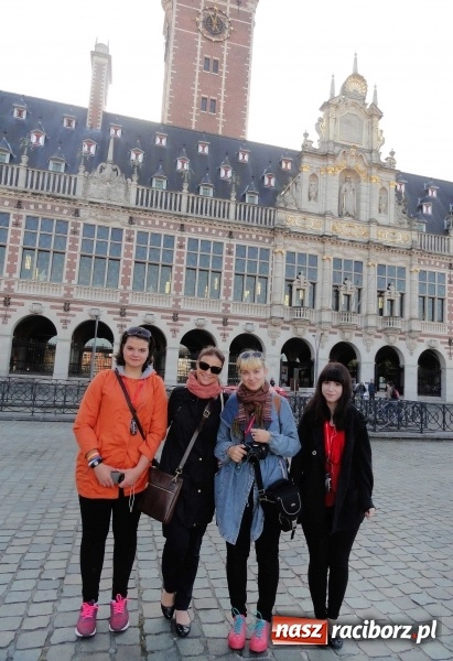 Zdjęcie w galerii na portalu naszraciborz.pl: Uczennice Liceum Plastycznego z Raciborza w Brukseli  wiadomości z regionu