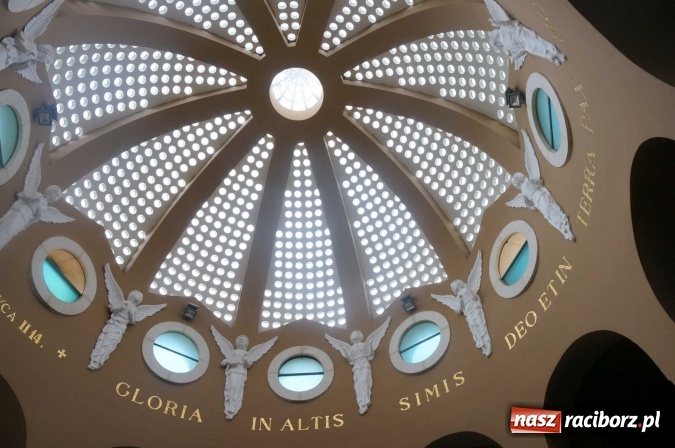 Zdjęcie w galerii na portalu naszraciborz.pl: Dzisiaj w Betlejem… Ziemia Święta AD 2016 z kilku różnych perspektyw wiadomości z regionu