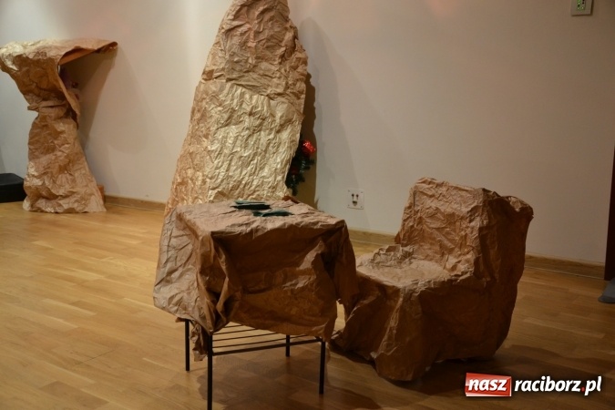 Zdjęcie w galerii na portalu naszraciborz.pl: Świąteczny wieczór z MDK na Zamku Piastowskim za nami  wiadomości z regionu