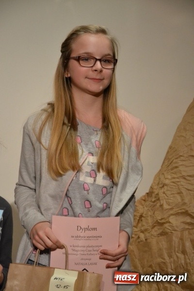 Zdjęcie w galerii na portalu naszraciborz.pl: Świąteczny wieczór z MDK na Zamku Piastowskim za nami  wiadomości z regionu