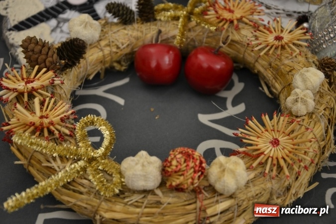 Zdjęcie w galerii na portalu naszraciborz.pl: Świąteczny wieczór z MDK na Zamku Piastowskim za nami  wiadomości z regionu