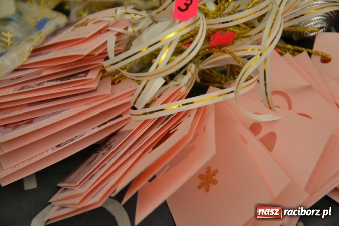 Zdjęcie w galerii na portalu naszraciborz.pl: Świąteczny wieczór z MDK na Zamku Piastowskim za nami  wiadomości z regionu