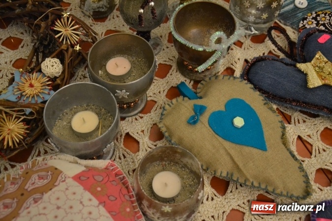 Zdjęcie w galerii na portalu naszraciborz.pl: Świąteczny wieczór z MDK na Zamku Piastowskim za nami  wiadomości z regionu