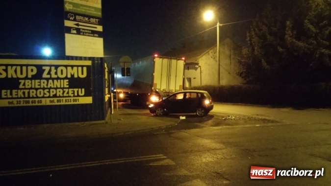 Zdjęcie w galerii na portalu naszraciborz.pl: Kolizja na Łąkowej-Kościuszki wiadomości z regionu