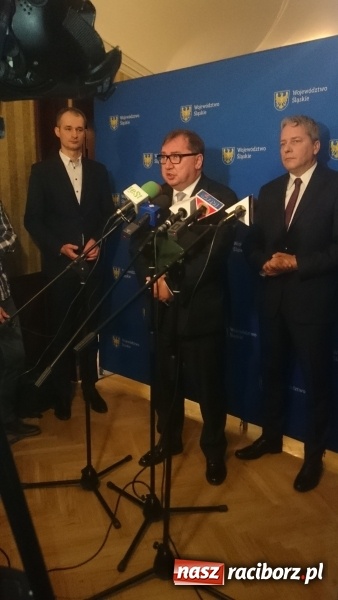 Zdjęcie w galerii na portalu naszraciborz.pl: Konferencja prasowa dotycząca planowanych zmian w Ustawie Prawo Ochrony Środowiska  wiadomości z regionu