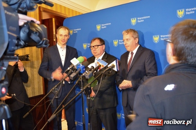 Zdjęcie w galerii na portalu naszraciborz.pl: Konferencja prasowa dotycząca planowanych zmian w Ustawie Prawo Ochrony Środowiska  wiadomości z regionu