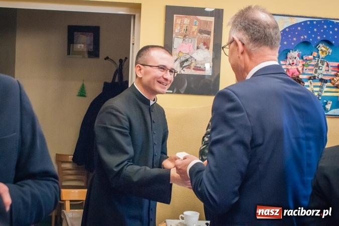 Zdjęcie w galerii na portalu naszraciborz.pl: Wigilia w raciborskich Warsztatach Terapii Zajęciowej wiadomości z regionu