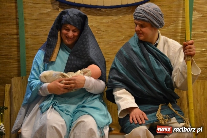 Zdjęcie w galerii na portalu naszraciborz.pl: Spotkanie wigilijne Środowiskowego Domu Samopomocy w Raciborzu wiadomości z regionu