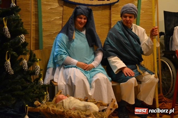 Zdjęcie w galerii na portalu naszraciborz.pl: Spotkanie wigilijne Środowiskowego Domu Samopomocy w Raciborzu wiadomości z regionu