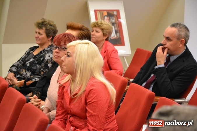 Zdjęcie w galerii na portalu naszraciborz.pl: Spotkanie wigilijne Środowiskowego Domu Samopomocy w Raciborzu wiadomości z regionu