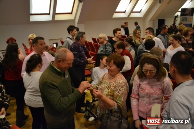 Zdjęcie w galerii na portalu naszraciborz.pl: Spotkanie wigilijne Środowiskowego Domu Samopomocy w Raciborzu wiadomości z regionu