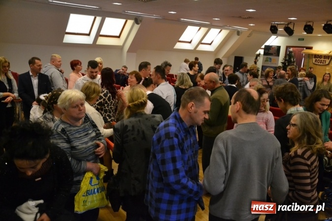 Zdjęcie w galerii na portalu naszraciborz.pl: Spotkanie wigilijne Środowiskowego Domu Samopomocy w Raciborzu wiadomości z regionu