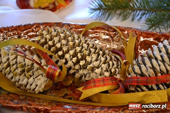 Zdjęcie w galerii na portalu naszraciborz.pl: Spotkanie wigilijne Środowiskowego Domu Samopomocy w Raciborzu wiadomości z regionu