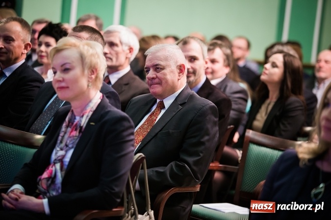 Zdjęcie w galerii na portalu naszraciborz.pl: Spotkanie opłatkowe kadry kierowniczej Rafako wiadomości z regionu