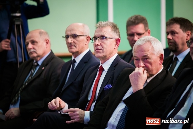 Zdjęcie w galerii na portalu naszraciborz.pl: Spotkanie opłatkowe kadry kierowniczej Rafako wiadomości z regionu