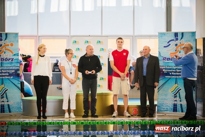 Zdjęcie w galerii na portalu naszraciborz.pl: Ze Śląska na Olimpijskie Areny - młodzi pływacy rywalizowali na pływalni SMS-u  wiadomości z regionu