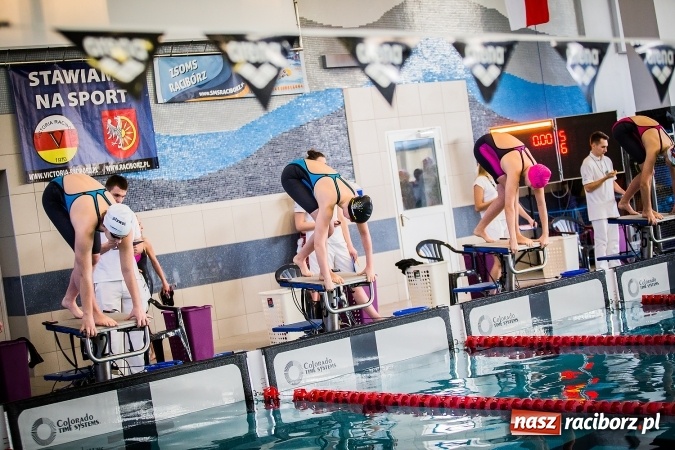 Zdjęcie w galerii na portalu naszraciborz.pl: Ze Śląska na Olimpijskie Areny - młodzi pływacy rywalizowali na pływalni SMS-u  wiadomości z regionu