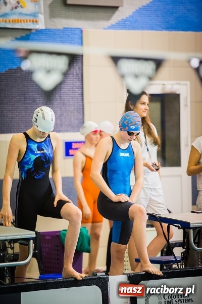 Zdjęcie w galerii na portalu naszraciborz.pl: Ze Śląska na Olimpijskie Areny - młodzi pływacy rywalizowali na pływalni SMS-u  wiadomości z regionu