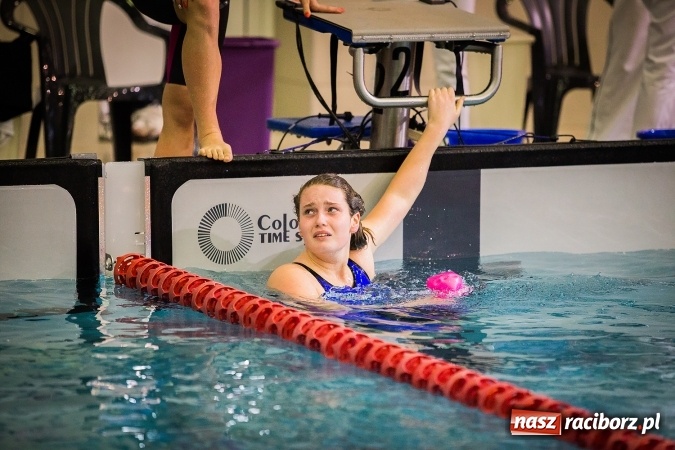 Zdjęcie w galerii na portalu naszraciborz.pl: Ze Śląska na Olimpijskie Areny - młodzi pływacy rywalizowali na pływalni SMS-u  wiadomości z regionu