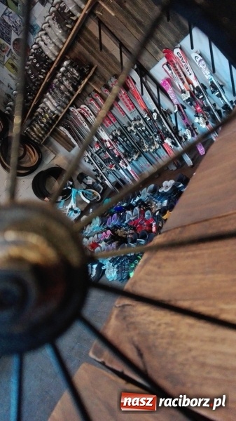 Zdjęcie w galerii na portalu naszraciborz.pl: Jedyna taka narciarnia i snołboardziarnia w Raciborzu wiadomości z regionu